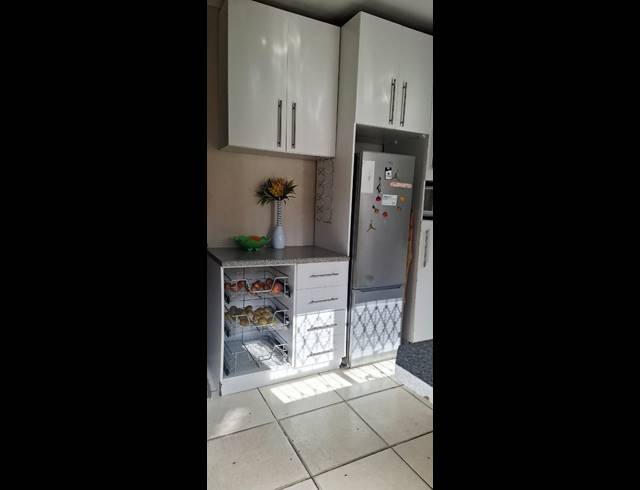 2 BEDROOM HOUSE FOR SALE IN NTUZUMA
